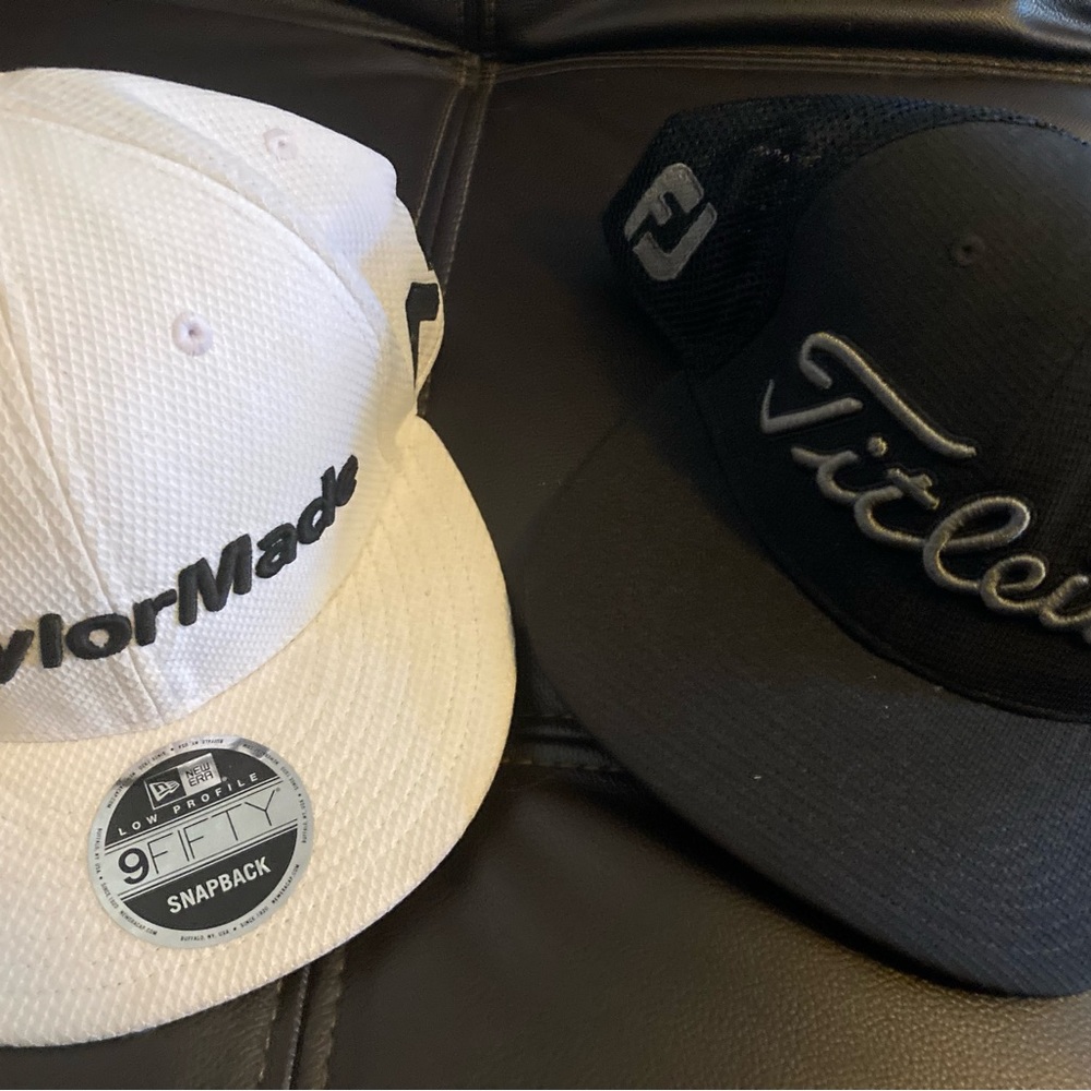 Lot of 2 Golf caps Great Condition